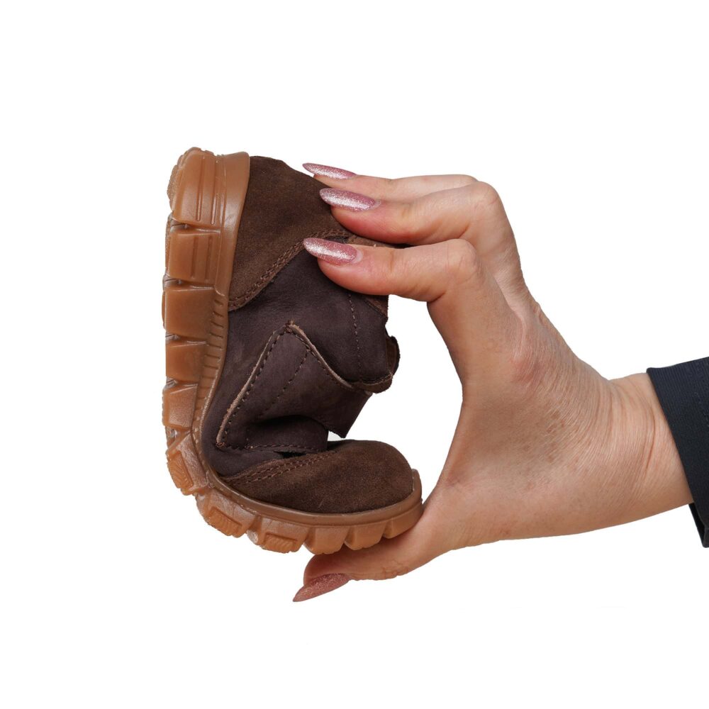 Pantofi copii sport din piele cu talpa flexibila si talonet Tokyo maro 02